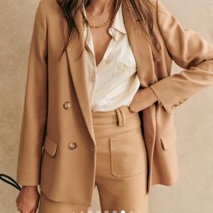 Christie jacket- Camel size 36